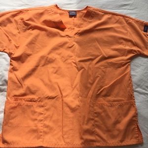 Cherokee nurses scrub top
